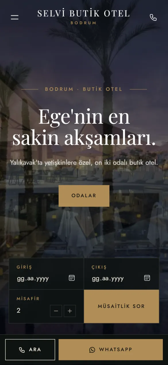 Lüks temasıyla hazırlanmış otel sitesinin telefon görünümü